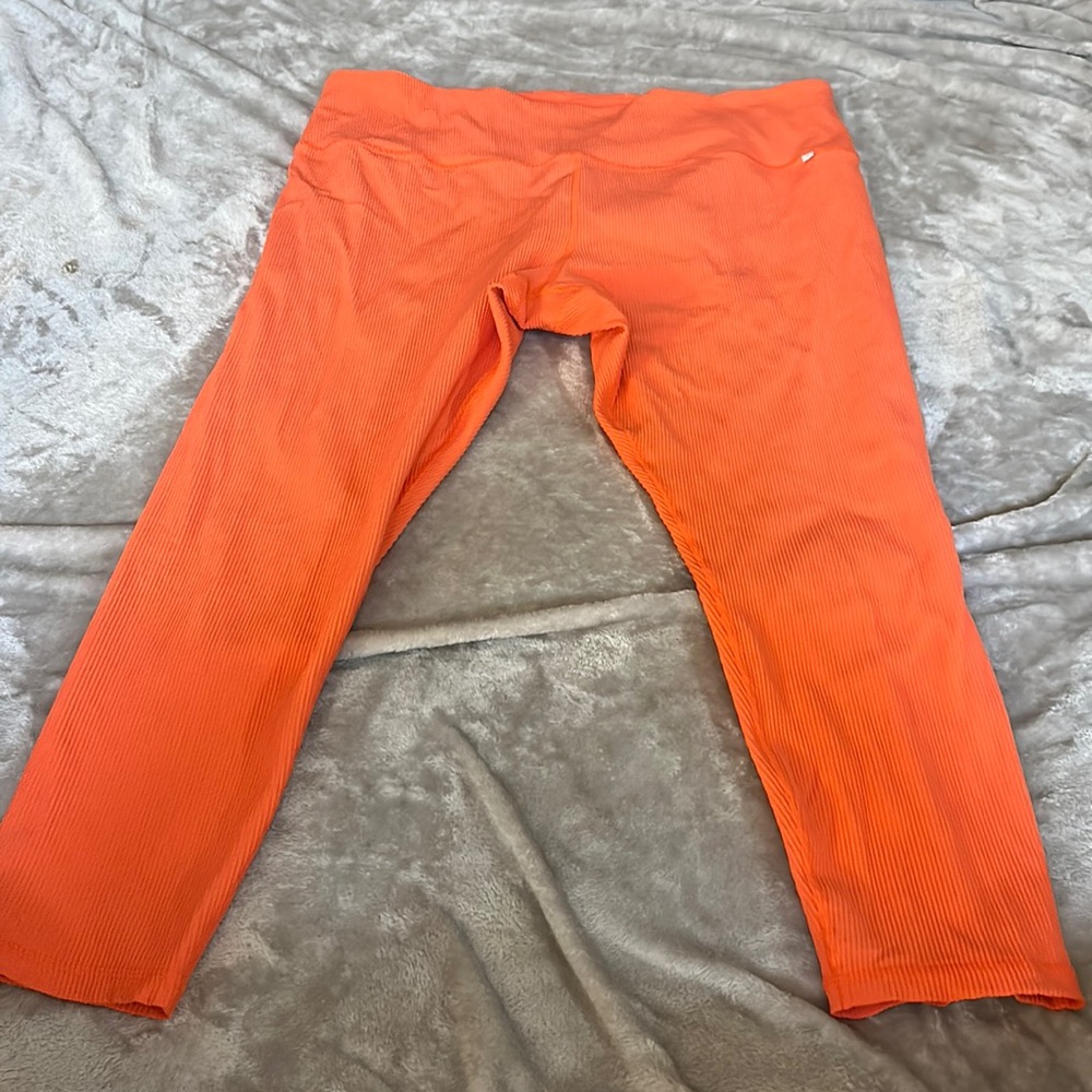 Athleta x alicia keys orange keys elation tight